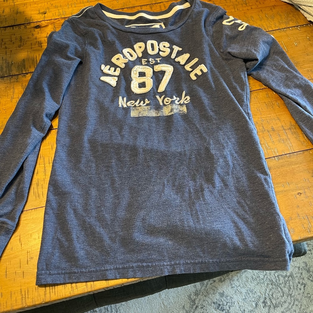 Aeropostale long sleeve shirt